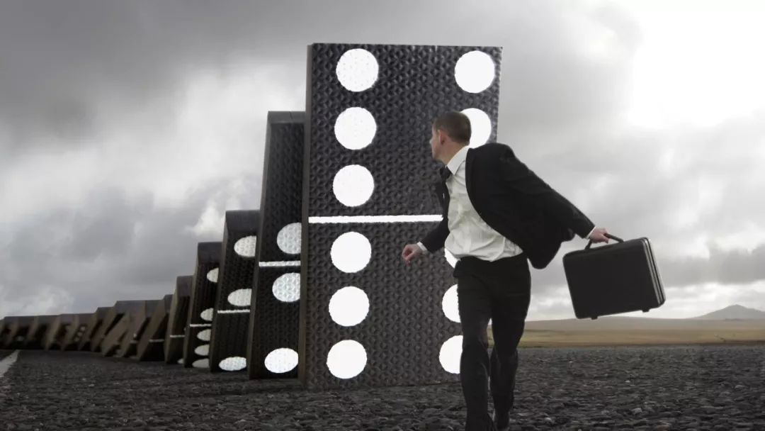 A股离2015年股灾最低点只剩121点,会击穿吗?